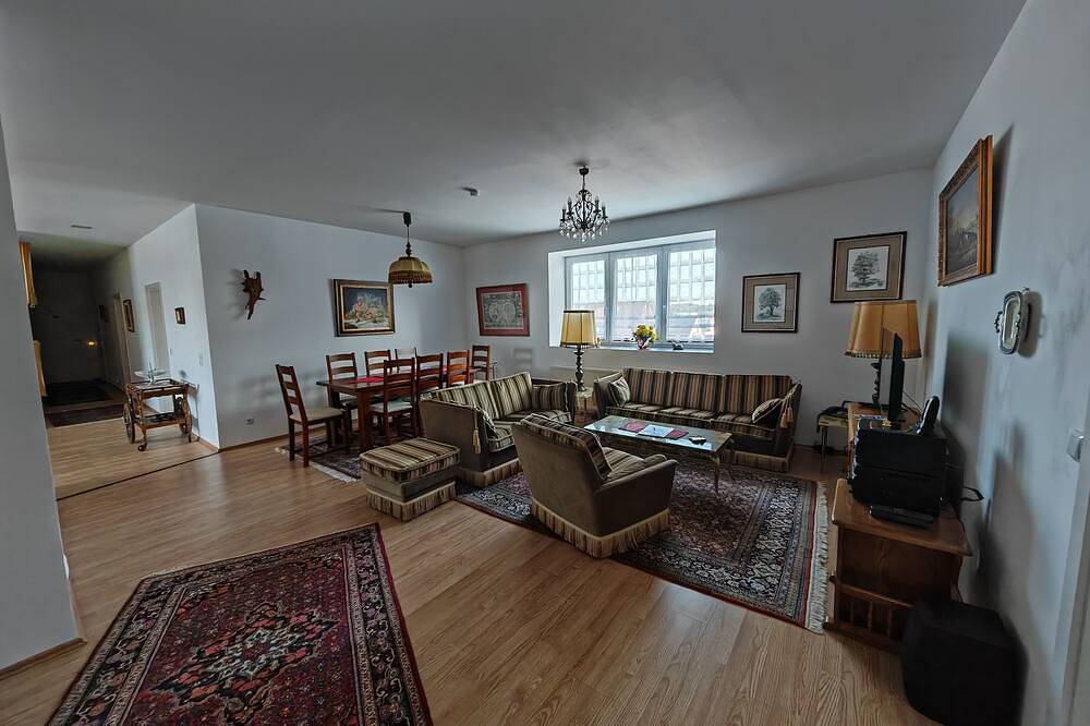 Ganze Wohnung, O3 - Gut ausgestattete 180qm Wohnung in Grafenwöhr, Naturpark Nördlicher Oberpfälzer Wald
