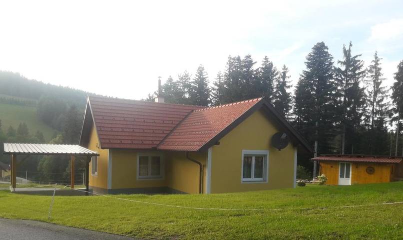 Ferienhaus für 3 Personen, mit Ausblick und Terrasse in der Oststeiermark