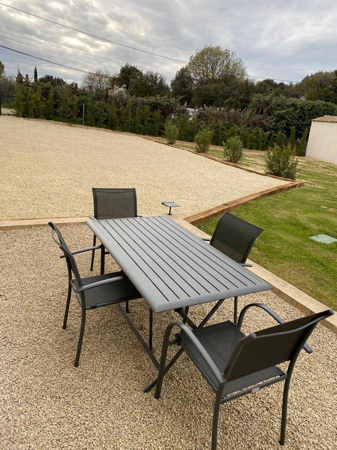 Gîte pour 3 personnes, avec terrasse et vue à Meyrargues - 2