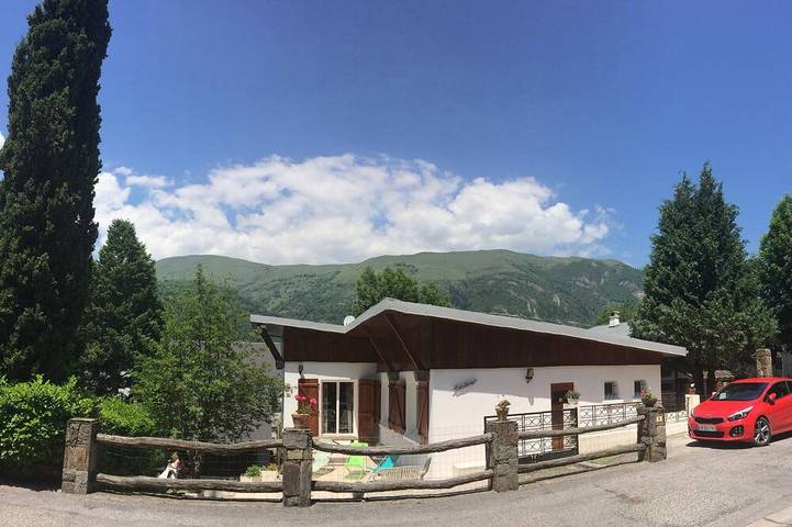 Casa rural para 6 personas, con terraza y jardín - 1