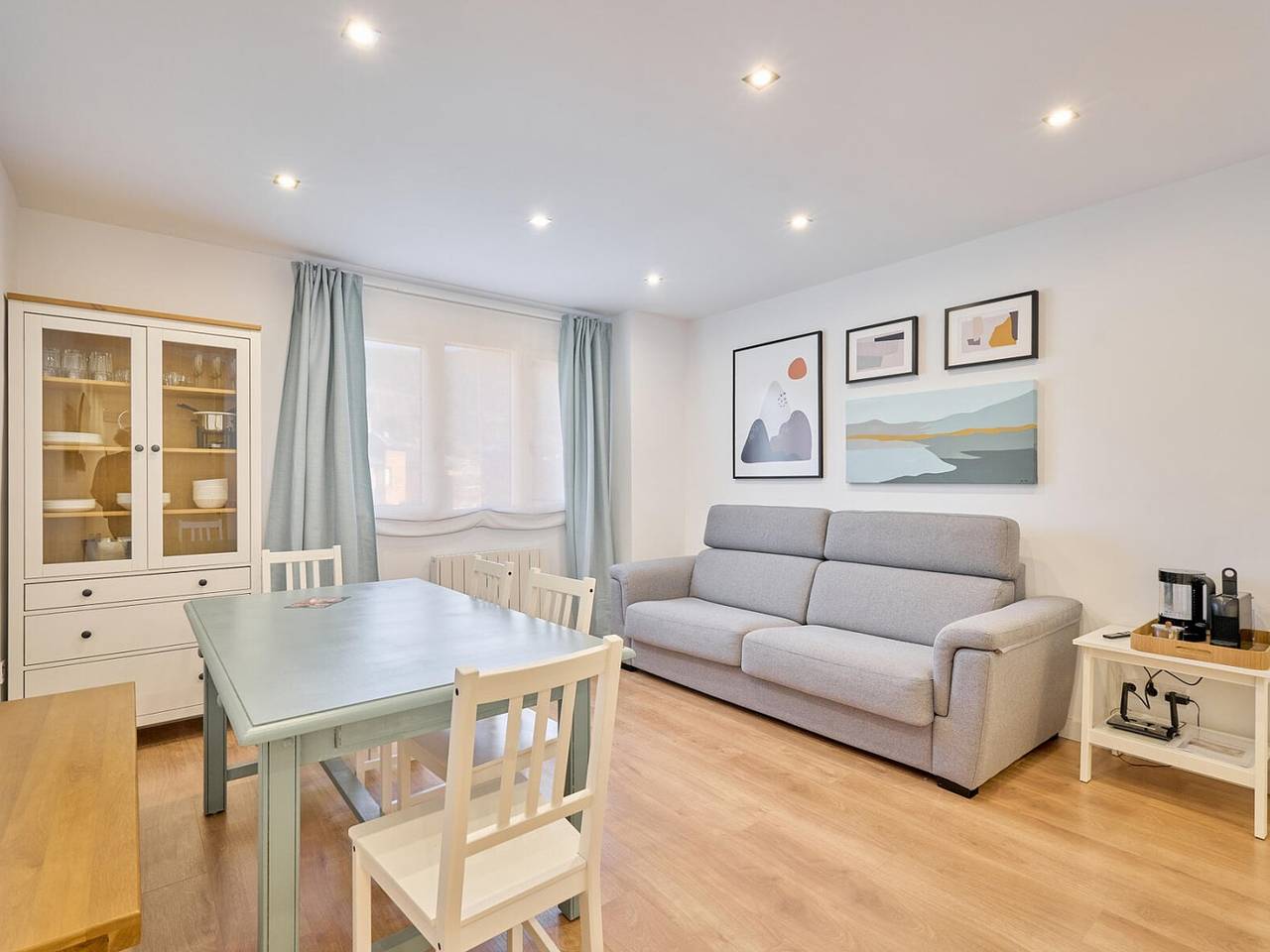 Appartement de vacances entier, Appartement 2 ch. Vues, Wifi, à 4km des Remontées et Gare Train in La Molina, Alp