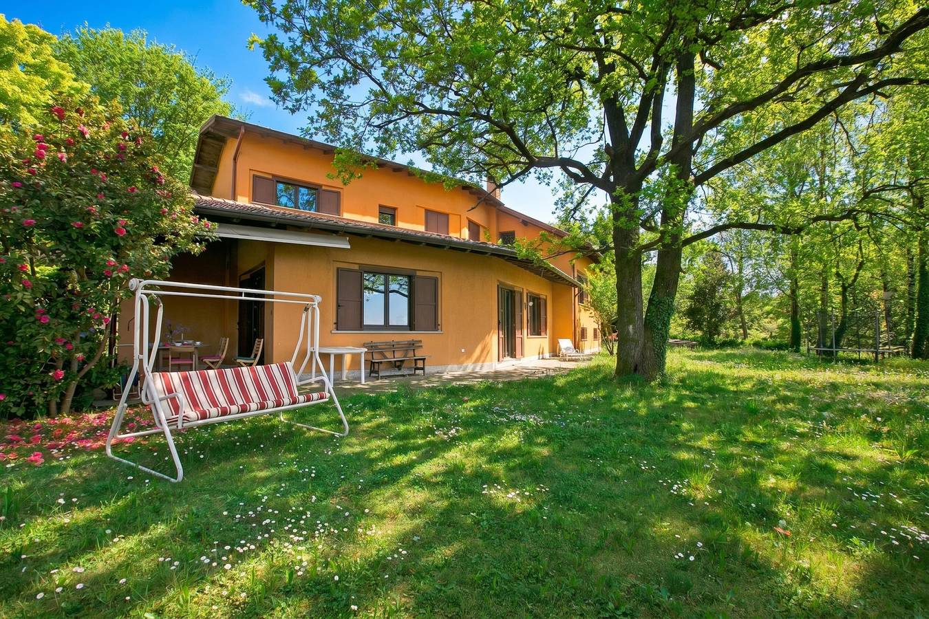 Three Lakes Villa Varese in Buguggiate, Provincie Varese