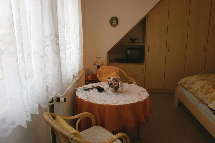 Ferienwohnung für 2 Personen in Elmenhorst-Lichtenhagen - 4