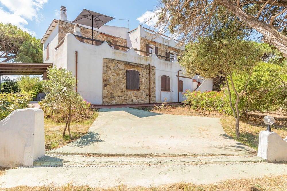 Appartamento vacanze a Anglona a partire da 150€ a notte