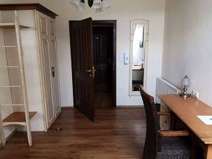 Hanfwirt - Doppelzimmer mit Zustellbett in Hanfthal, Mistelbach (Niederösterreich)