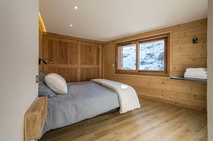 5 * rated chalet of 335m2, on the slopes, swimming pool & cinema in La Toussuire, Fontcouverte-la-Toussuire