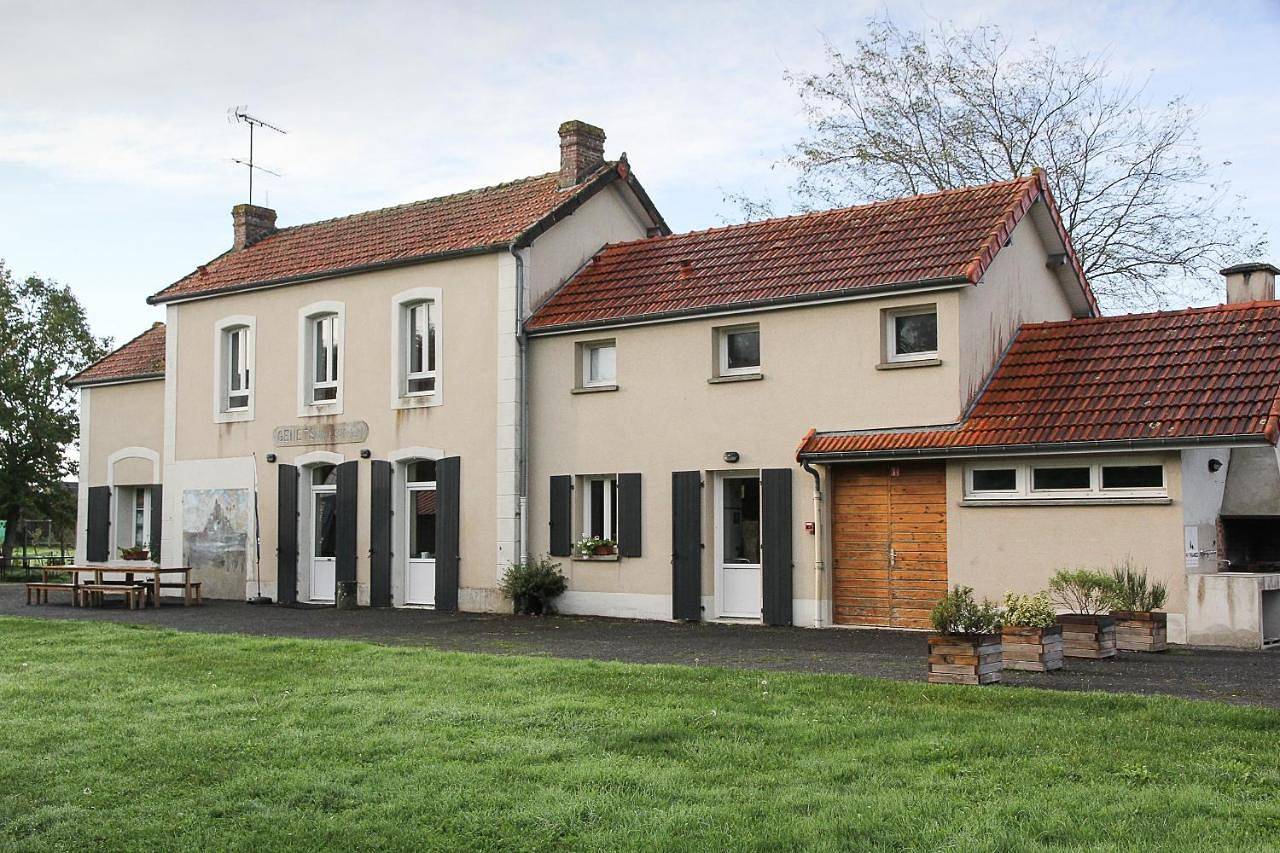 Auberge de Jeunesse Hi Genêts in Genêts, Baie du Mont-Saint-Michel