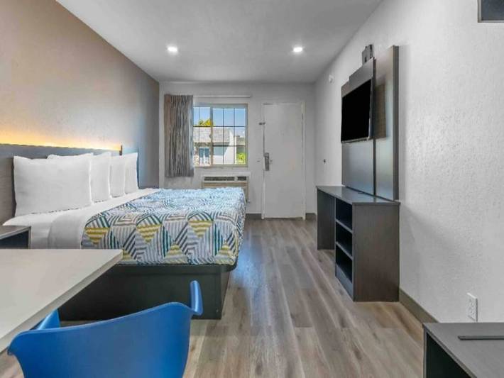 Ganze Wohnung, 1 Kingsize-Bett | Nichtraucher in Glenn County
