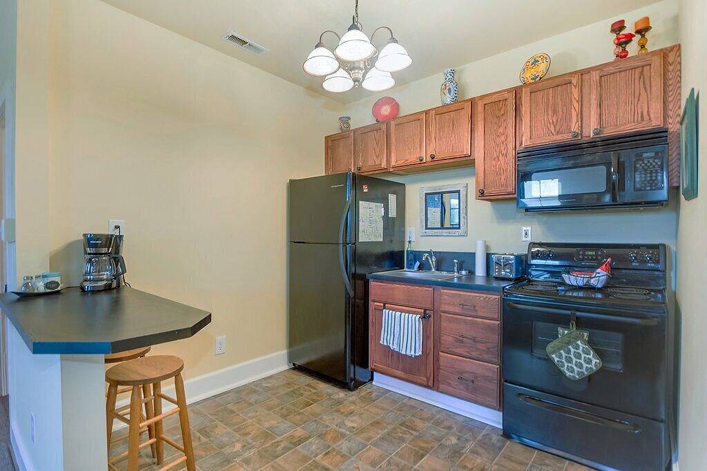 Ganze Wohnung, Studio Loft Apartment in der historischen Innenstadt von Crozet - alles Crozet zu Fuß in Crozet, Albemarle County