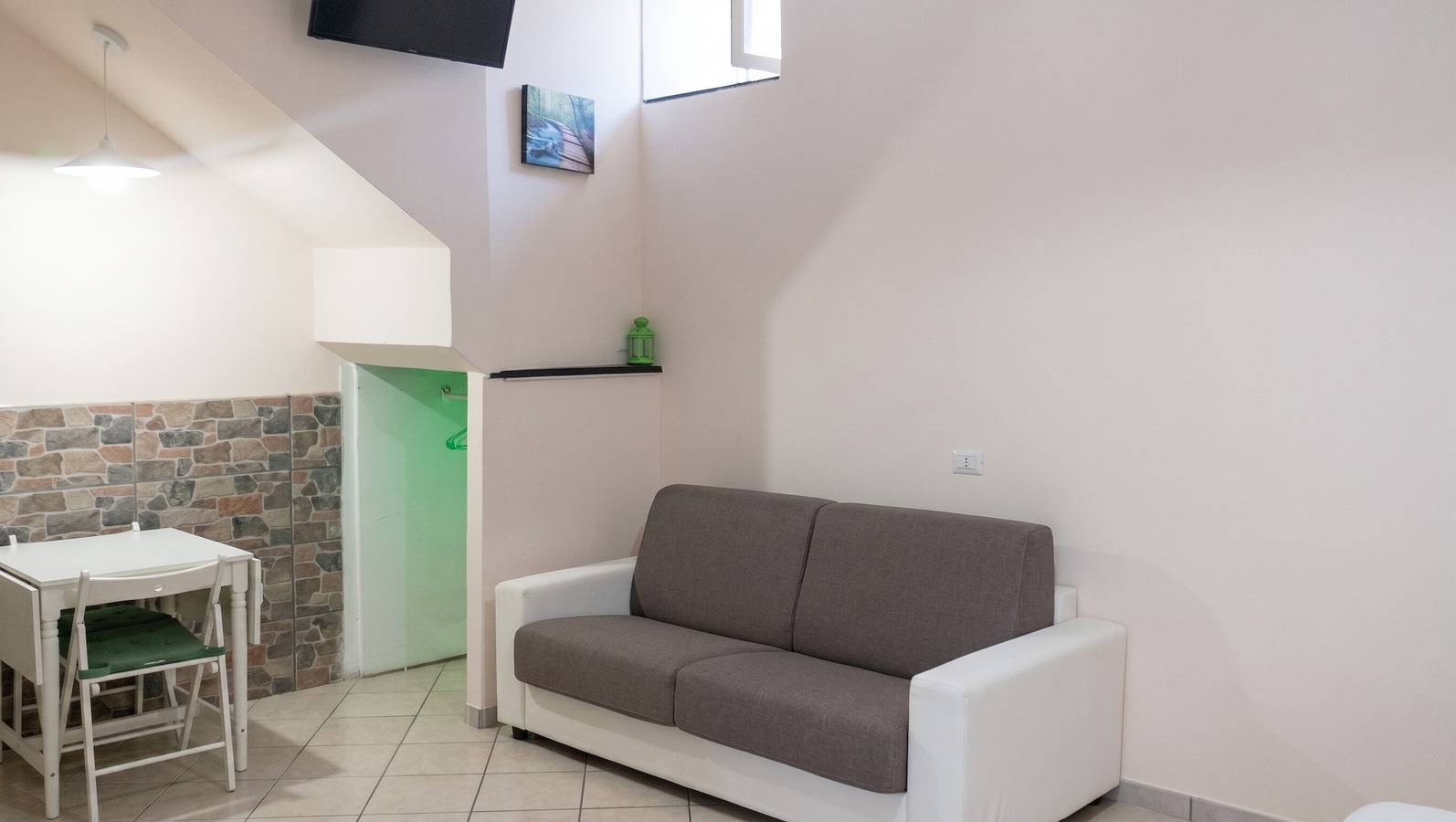 Estudio entero, Encantador estudio con aire acondicionado en Gragnano - 35 m² in Gragnano (Italia), Provincia de Nápoles