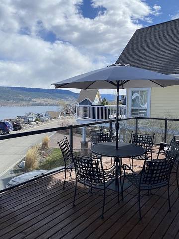 Cabin Rentals And Lodges for 8 Guests in Central Okanagan, Picture 1