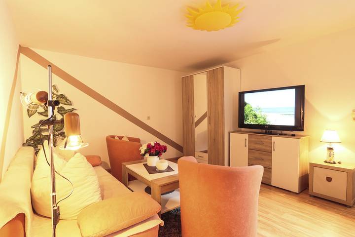 Ferienwohnung für 2 Personen, mit Terrasse in Kühlungsborn - 2