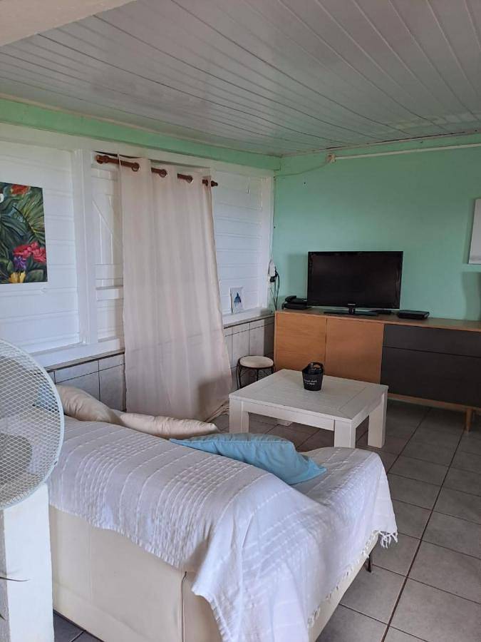 Location de vacances pour 4 personnes, avec vue et balcon à Baillif - 3