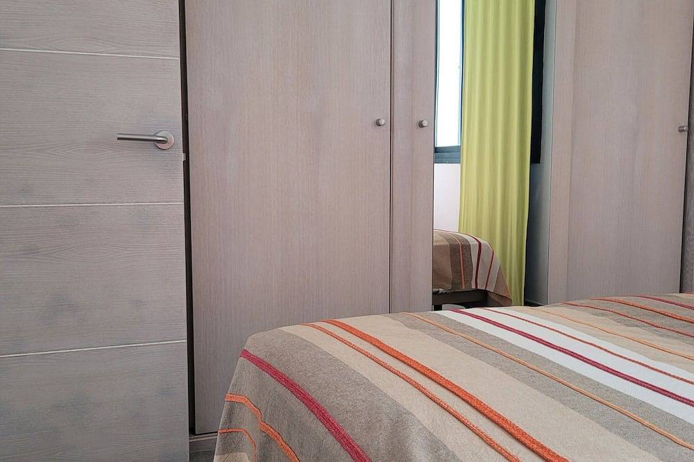 Appartement entier, Appartamento con Piscina in Cala en Bosc, Ciutadella