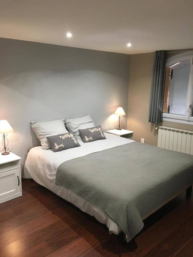 Chambre d’hôte pour 4 personnes, avec Terrasse et Jardin