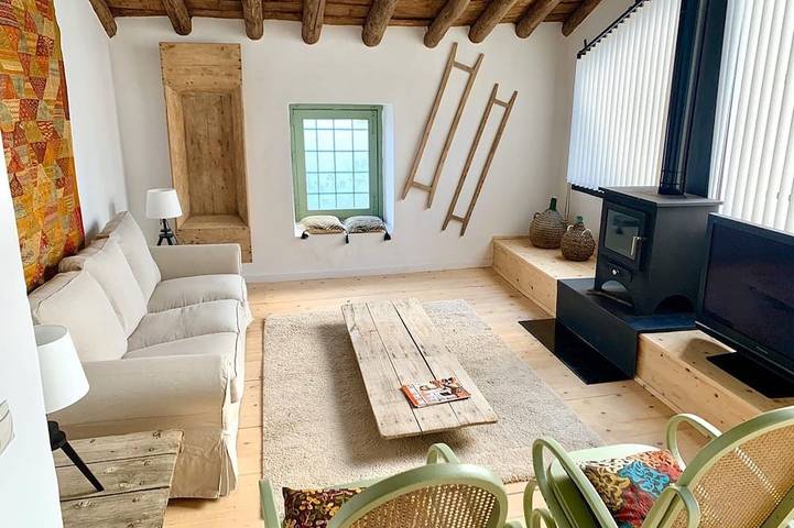 Apartamento para 8 personas, con balcón en Galera 