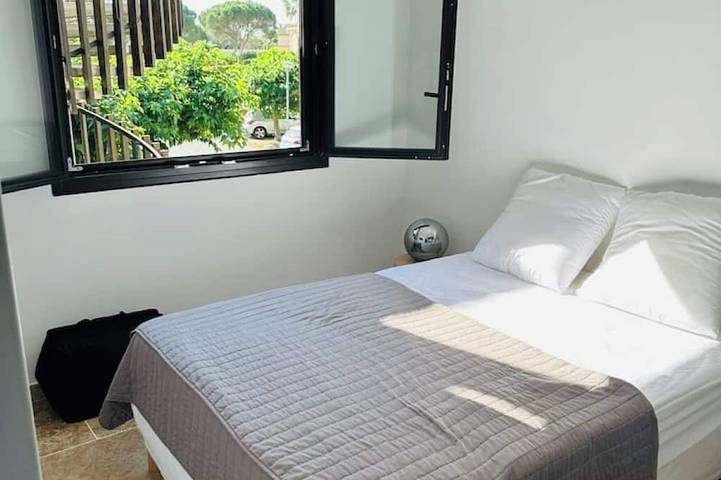 Gîte pour 4 personnes, avec Balcon dans Golf de Saint Cyprien - 2