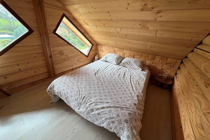 Gîte pour 11 personnes, avec balcon dans Lac de Charmes - 2