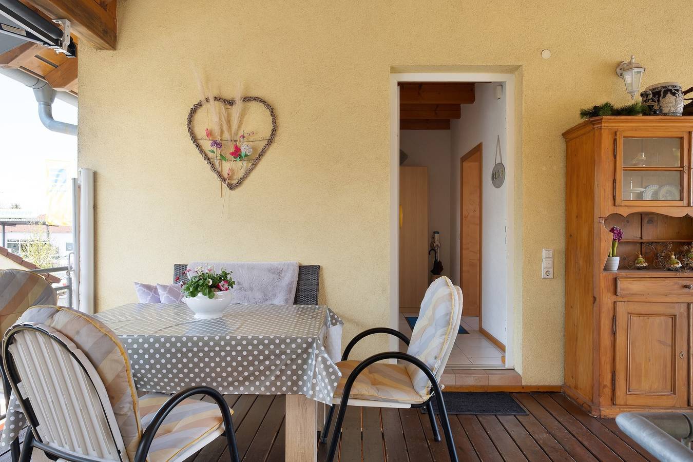 Entire apartment, Apartment '45qm' with Balcony, Wi-Fi and Air Conditioning in Sasbach am Kaiserstuhl, Kaiserstuhl
