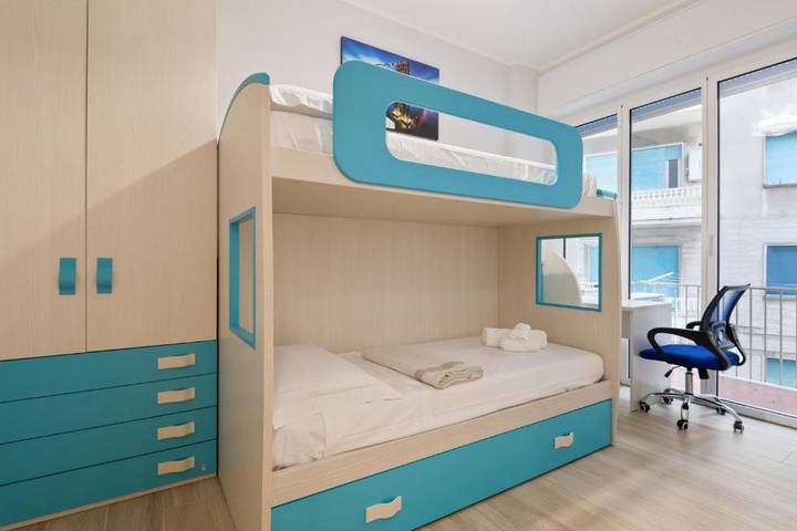 Appartamento intero, Trendy Apartment Close to the Beach in Bau Bau village, Albissola Marina