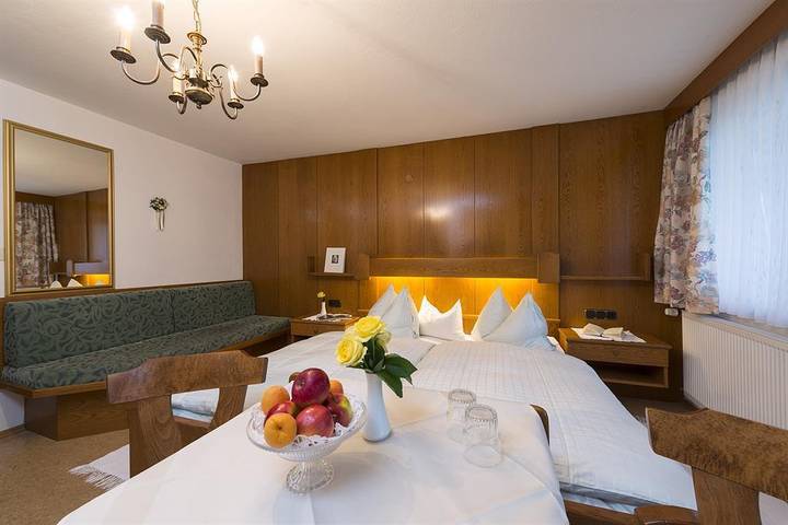 Doppelzimmer mit Dusche, Wc in Walchsee, Kaisergebirge