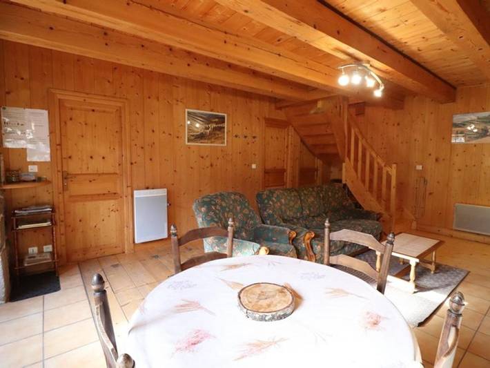 Location de vacances pour 4 personnes, avec Jardin à Lavigerie - 3