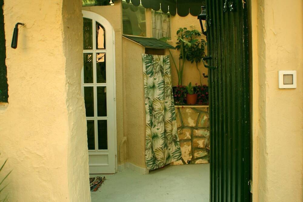 Green Room Of Artists in Vada, Costa Etrusca