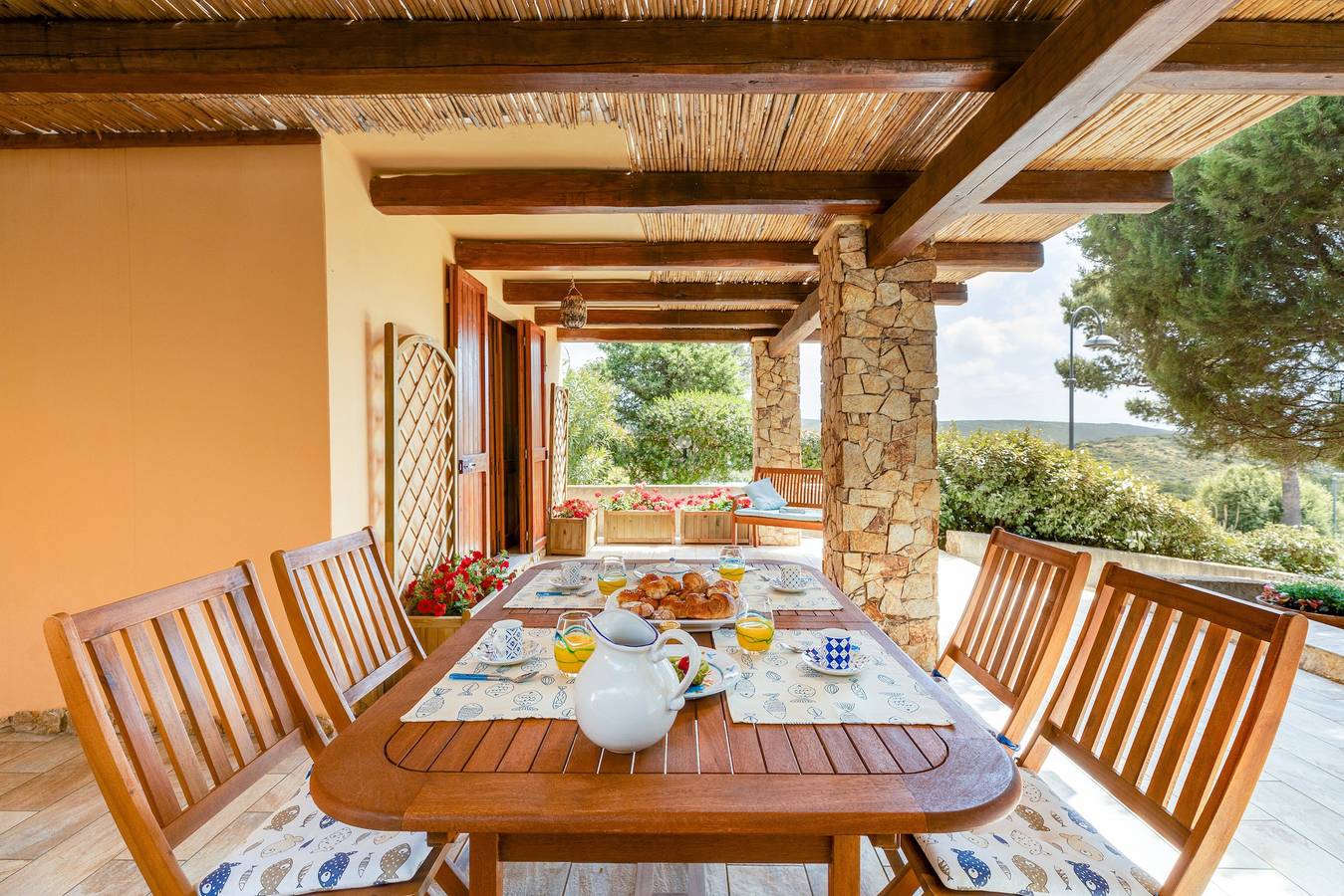 Casa de vacaciones 'Domu De Maria' con vistas al mar, terraza privada y aire acondicionado. in Arbus (Municipio), Campidano di Terralba
