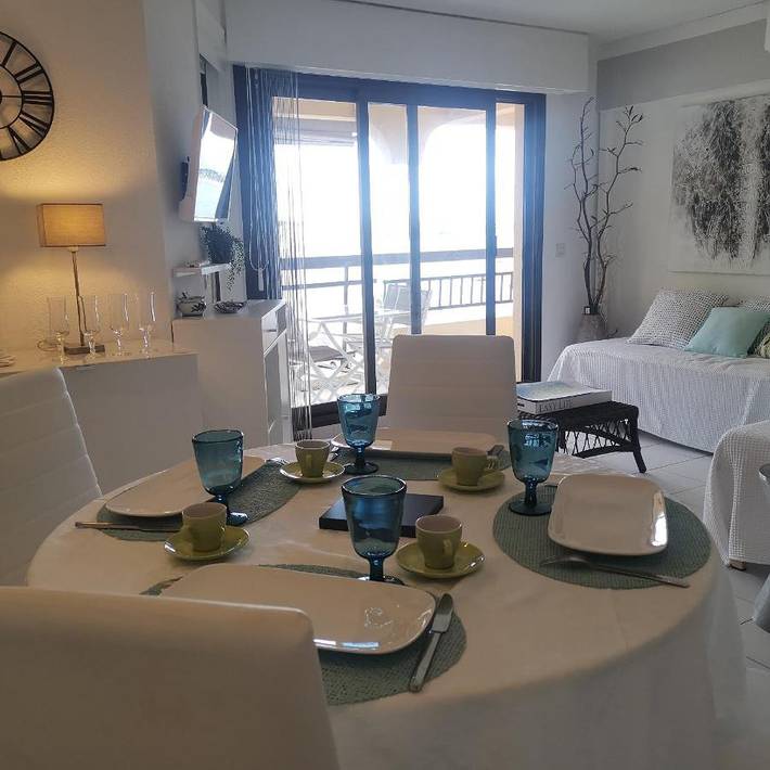 Gîte pour 4 personnes, avec vue et balcon dans Plage Beau Rivage Saint Raphael - 4