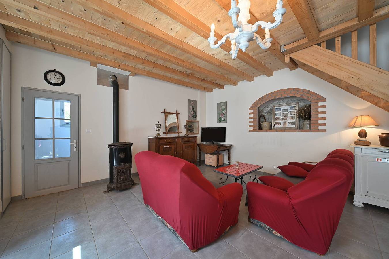 Maison de vacances "Vallée De Barousse" avec vue sur la montagne, terrasse et jardin privés in Barbazan, Haute-Garonne
