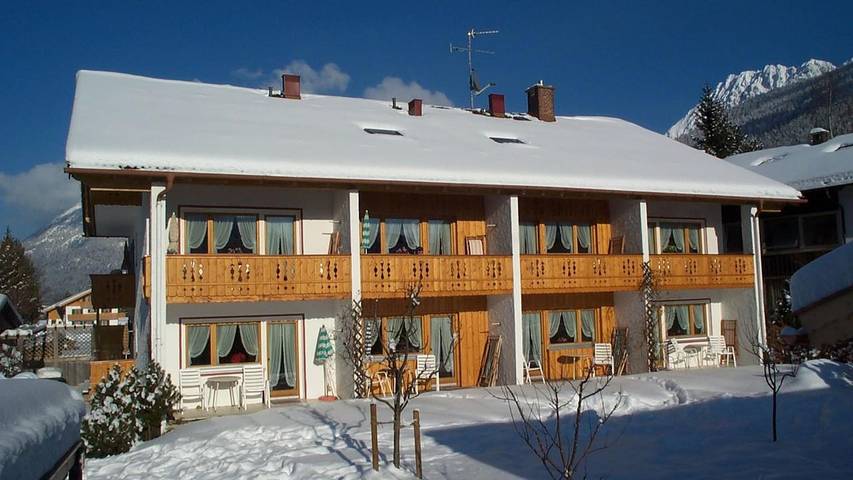 Ferienwohnung für 2 Personen, mit Balkon im Mittenwald - 2
