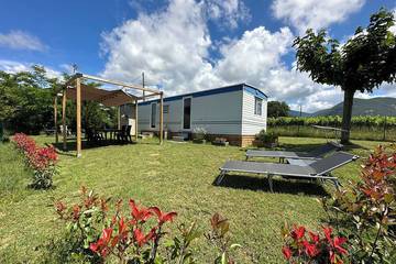 Gîte pour 4 personnes, avec jardin à Saint-Pantaléon-les-Vignes