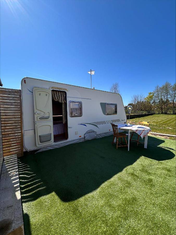 Appartement entier, Gite Esprit Etape in Saint-Barthélemy-de-Vals, Région de Valence