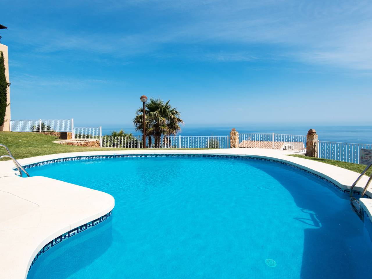 Entire holiday apartment, Alquibla the gateway to the Mediterranean Sea in Torremuelle, Benalmádena