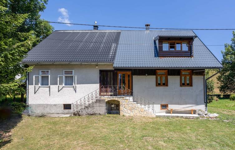 Holiday home for 10 people, with garden and terrace, with pets - 1