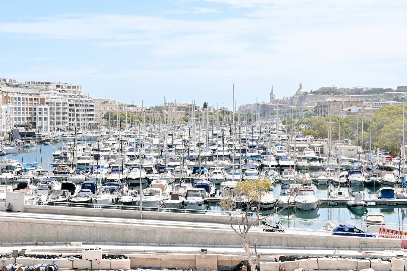 Appartement entier, Yacht Marina View - Modern 3 bdrs Apart M in Msida, Île de Malte