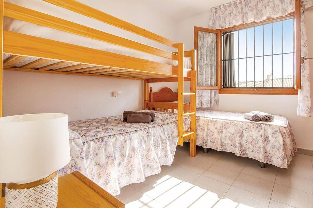 Geheel appartement, Mooi appartement met 2 slaapkamers in. in Playa Flamenca, Orihuela