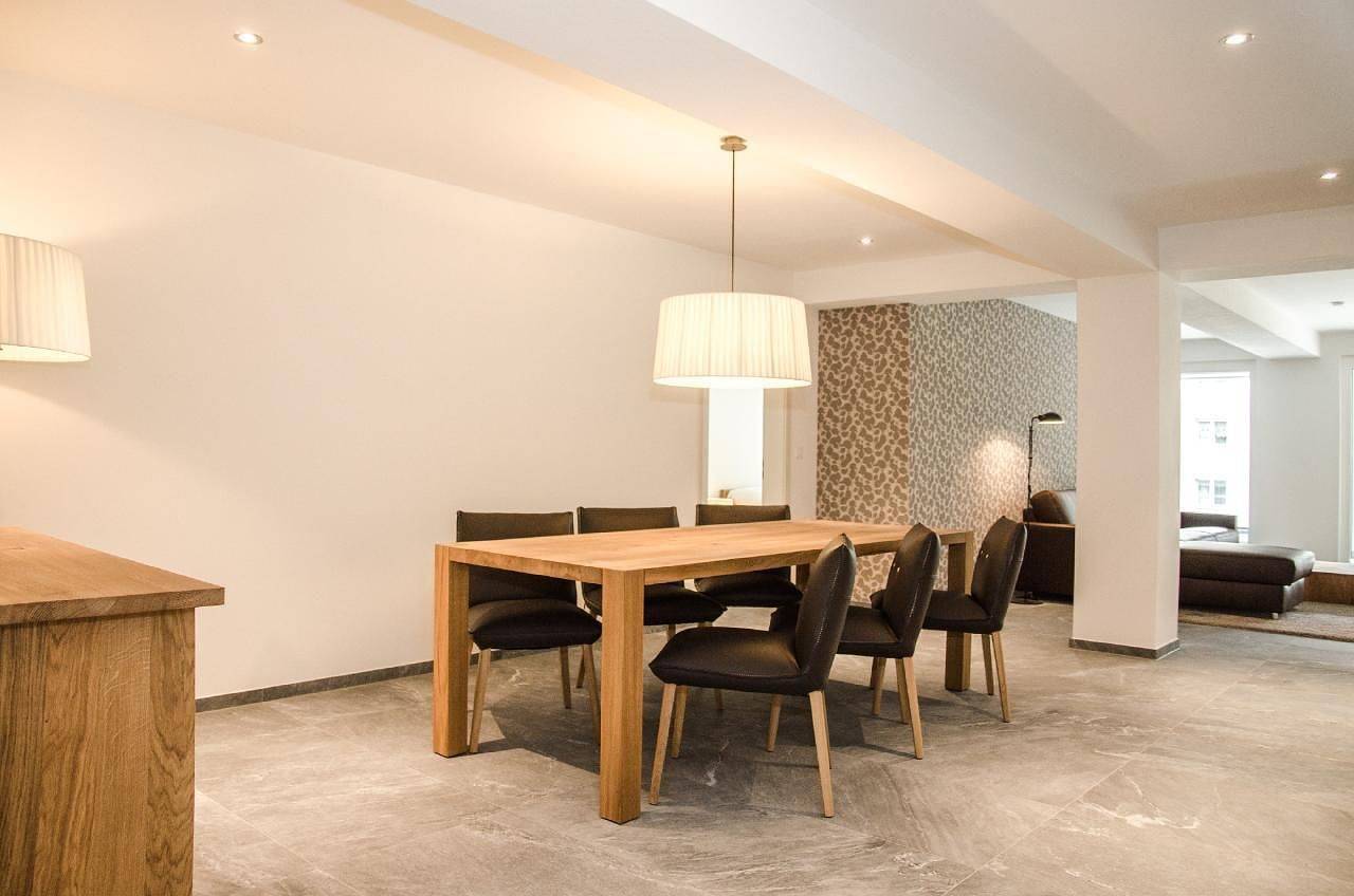 Apartamento vacacional entero, Apartamento de vacaciones para 4 personas con balcón in Interlaken, Lago de Thun