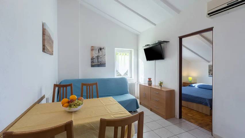 Ferienwohnung für 5 Personen, mit Terrasse