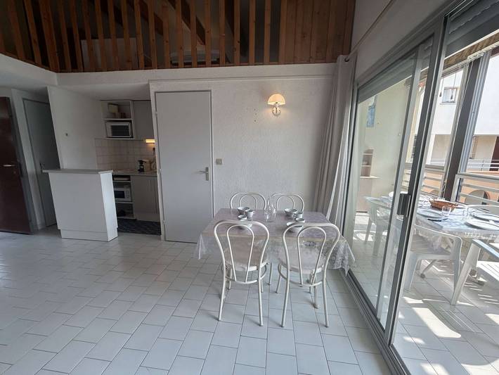 Gîte pour 6 personnes, avec piscine et terrasse, animaux acceptés dans Plage Richelieu - 4