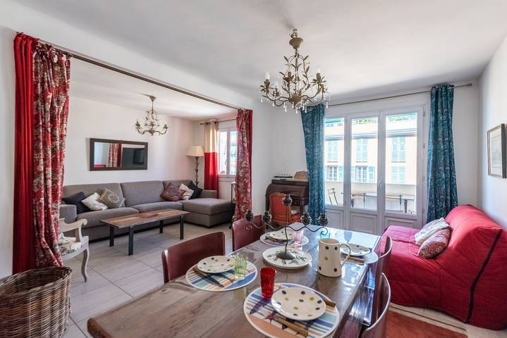 Gîte pour 4 personnes, avec Terrasse dans Port de Nice - 2