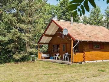 Ferienhaus für 6 Personen, mit Terrasse und Whirlpool, kinderfreundlich in St. Sjørup