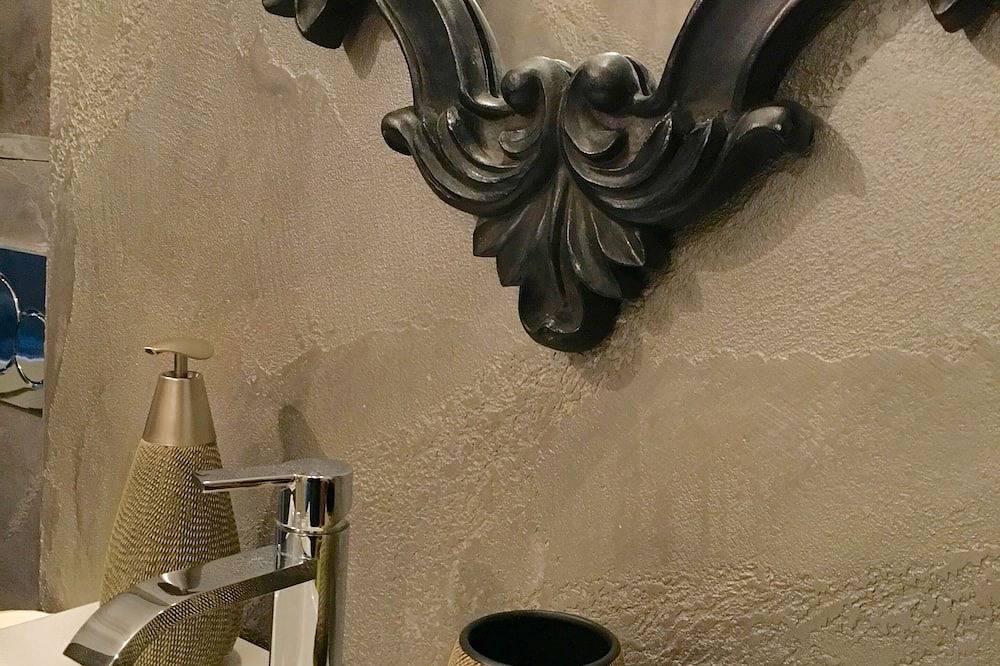 Entire apartment, Ai Mulini Home in Treviso, Treviso Province