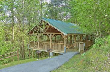 Glamping for 7 Guests in Gatlinburg, Sevier County, Picture 4