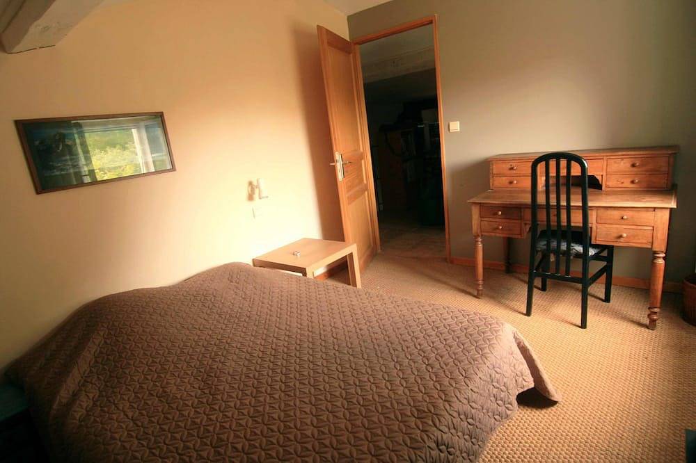 Chambre chez l'habitant in Théza, Côte méditerranéenne (France)