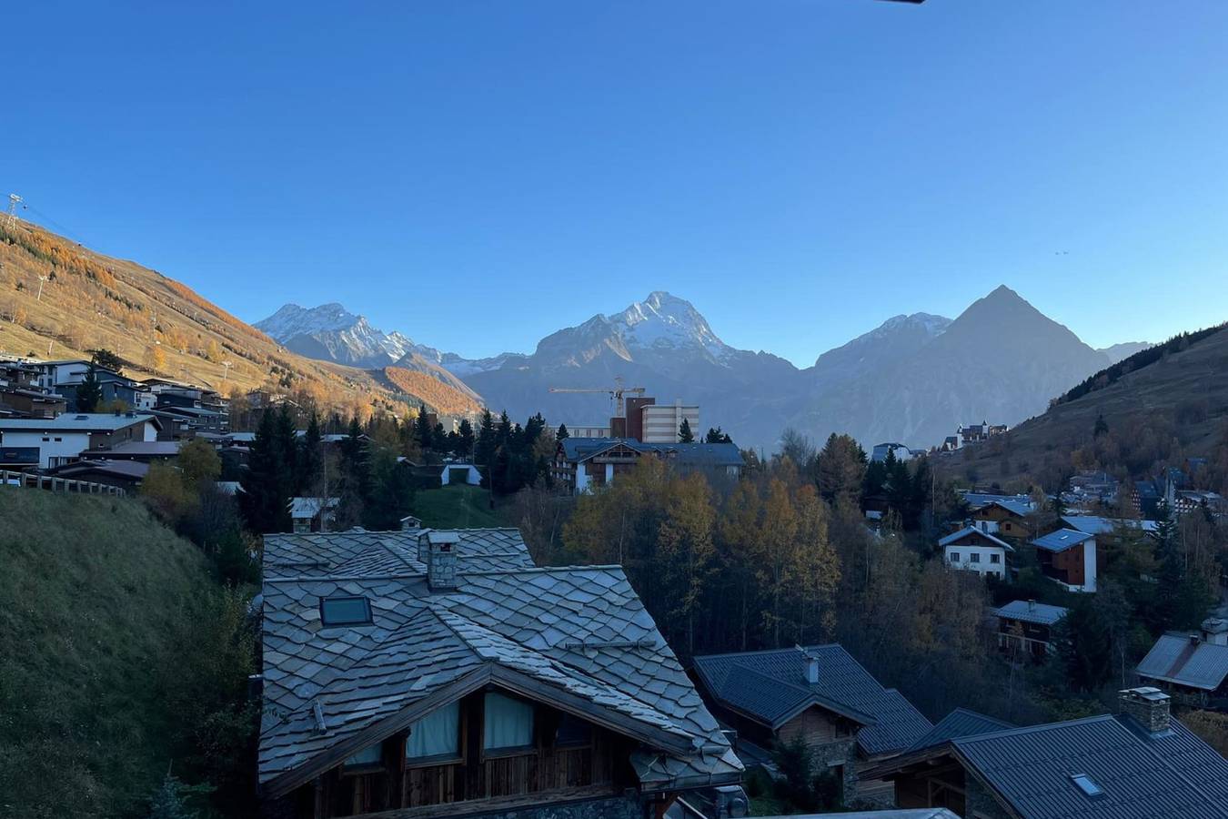 Apartamento entero, Bright apartment for 7 people in Les Deux Alpes in Mont-de-Lans, Les Deux Alpes