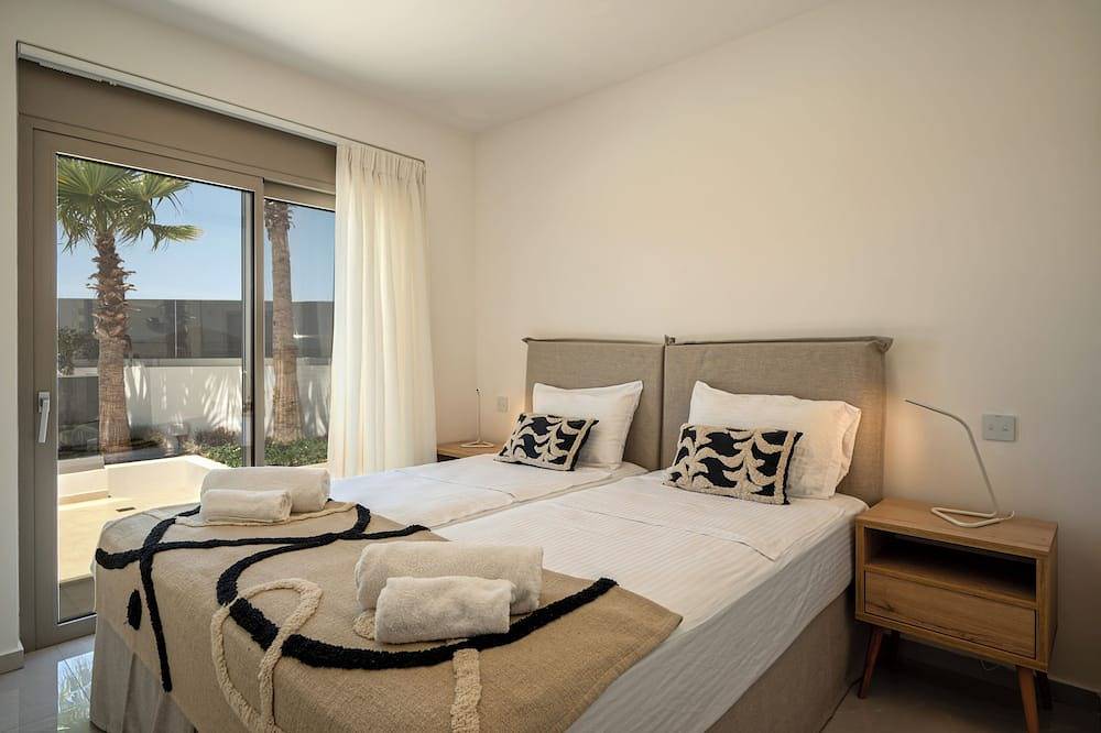 Ganze Wohnung, Glaucus, Amphimatrion Luxury Apt with hot tub & common pool, 750m to the beach in Kalyves, Chania und Umgebung