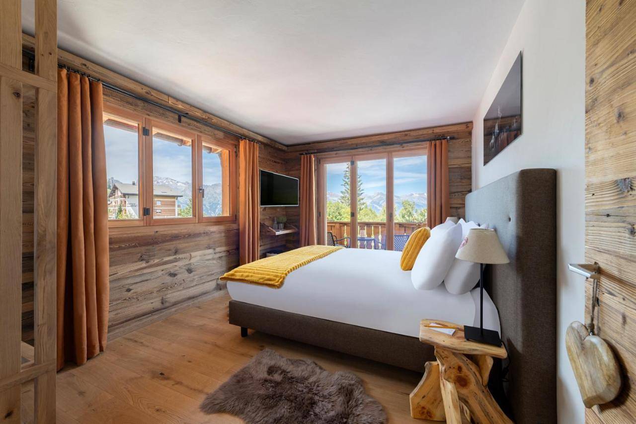 Double or Twin Room with Garden View in La Tzoumaz, Riddes
