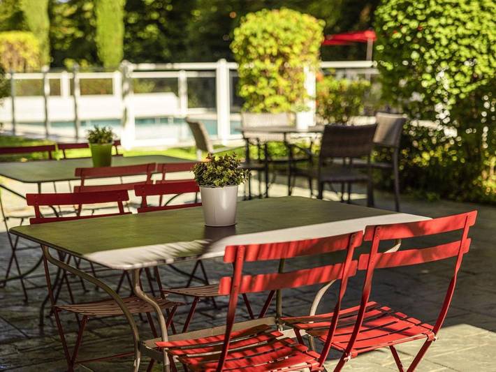 Hôtel pour 2 personnes, avec piscine et jardin à Dardilly - 4
