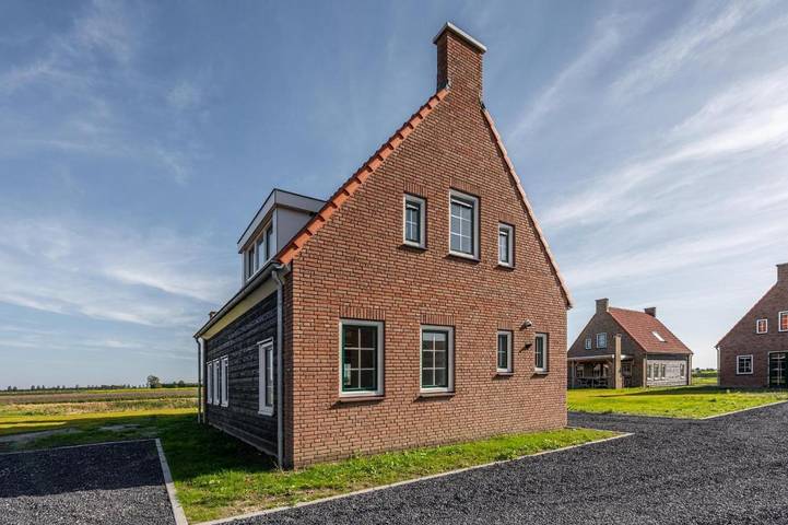 Vakantiepark voor 7 personen, with Whirlpool and Terras as well as Tuin in Zeeuws-Vlaanderen
